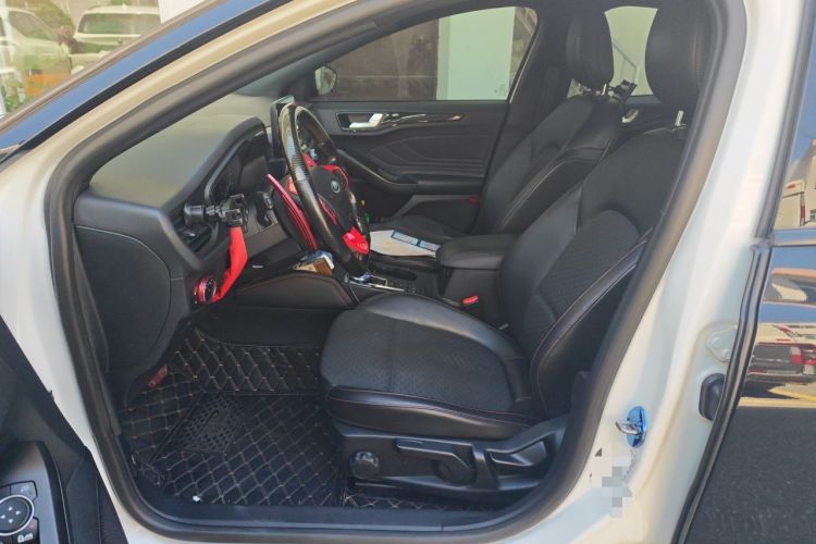 Used Ford Focus 2020 Hatchback EcoBoost 180 Automatic ST Line Left Front Seat