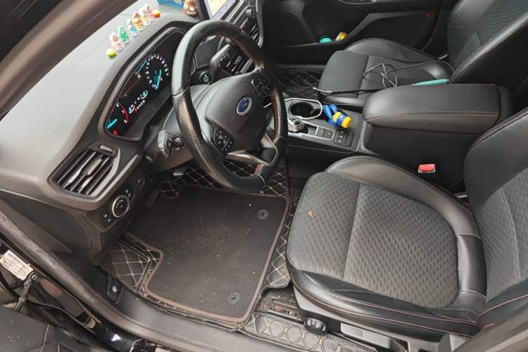 Used Ford Focus 2020 Sedan EcoBoost 180 Automatic ST Line Left Front Seat