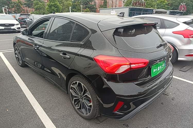 Used Ford Focus 2020 Hatchback EcoBoost 180 Automatic ST Line Rear Left 45 Deg
