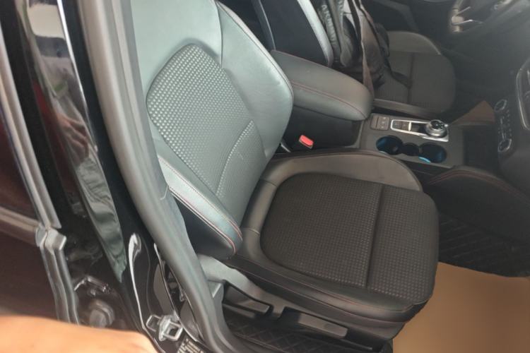 Used Ford Focus 2020 Sedan EcoBoost 180 Automatic ST Line Right Front Seat