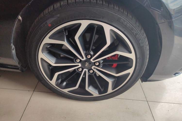 Used Ford Focus 2020 Sedan EcoBoost 180 Automatic ST Line Right Front Wheel Hub