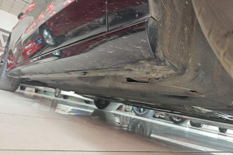Used Ford Focus 2020 Sedan EcoBoost 180 Automatic ST Line Right Side Sill