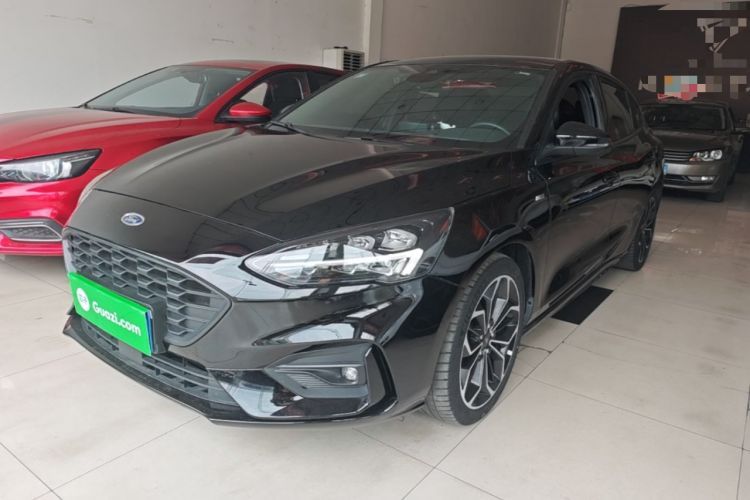 Used Ford Focus 2020 Sedan EcoBoost 180 Automatic ST Line Guazi used car, China used car export, Used car for sale, Used Ford cars, Cheapest cars for sale