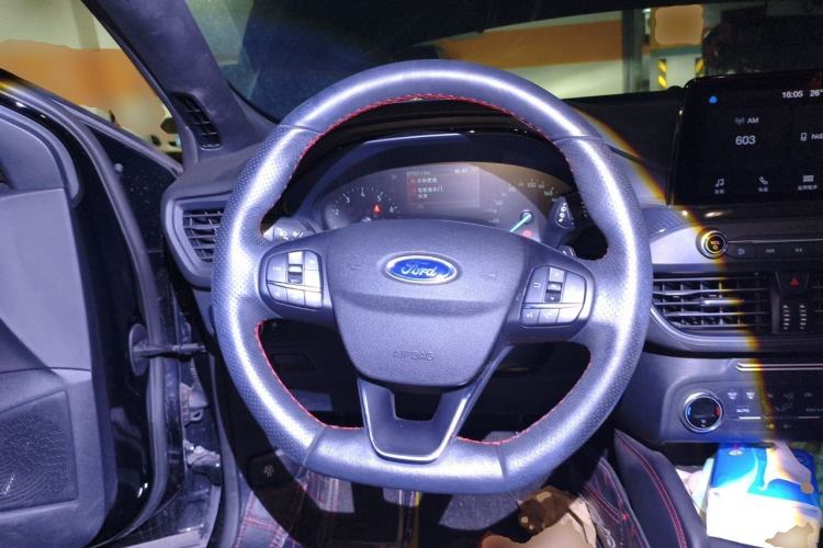 Used Ford Focus 2020 Hatchback EcoBoost 180 Automatic ST Line Steering Wheel