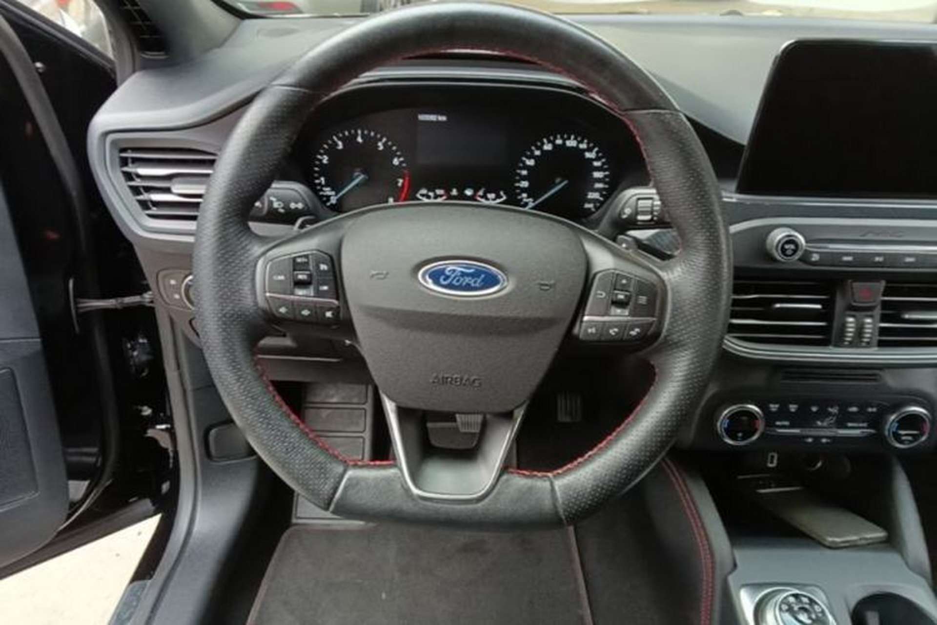 Used Ford Focus 2020 Sedan EcoBoost 180 Automatic ST Line Steering Wheel