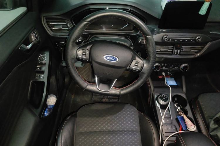 Used Ford Focus 2020 Hatchback EcoBoost 180 Automatic ST Line Steering Wheel