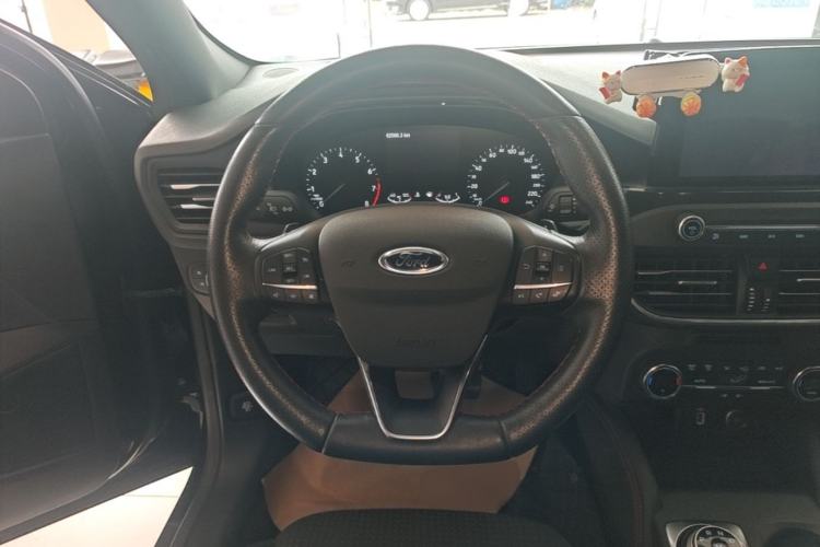 Used Ford Focus 2020 Sedan EcoBoost 180 Automatic ST Line Steering Wheel