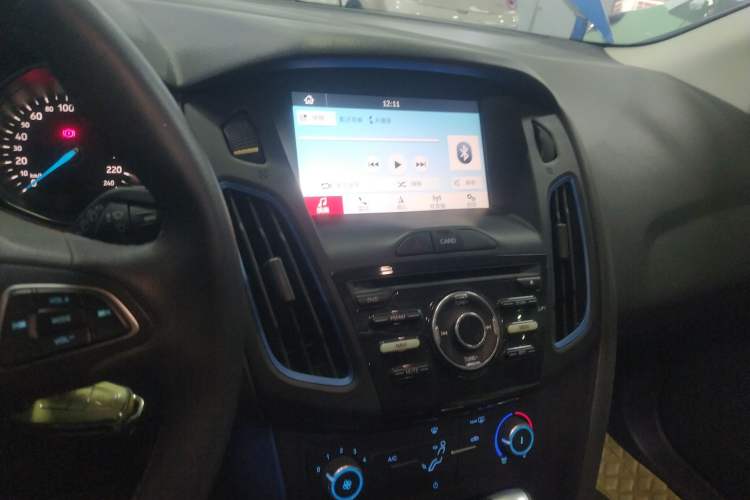 Used Ford Focus 2020 Hatchback Classic 1.5L Automatic Trendy Model Audio And AC Panel