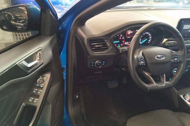 Used Ford Focus 2020 Hatchback EcoBoost 180 Automatic ST Line Driver Seat