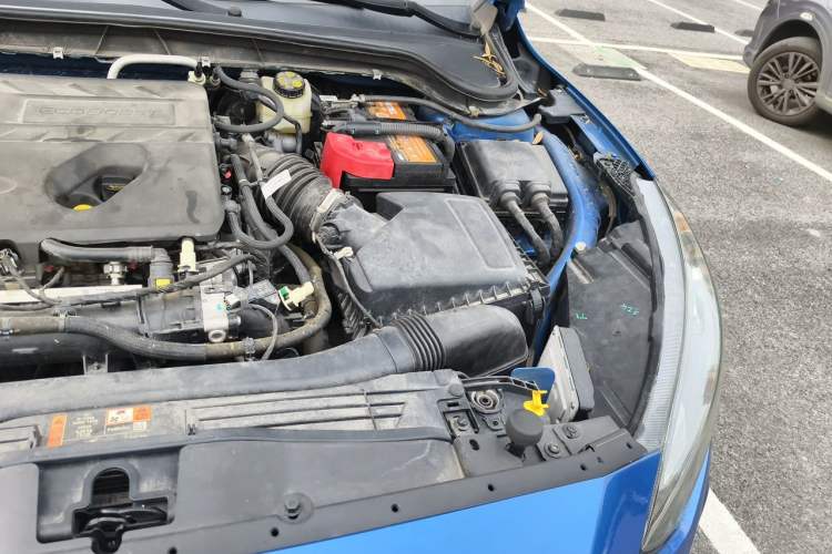 Used Ford Focus 2020 Sedan EcoBoost 180 Automatic ST Line Engine Bay Left