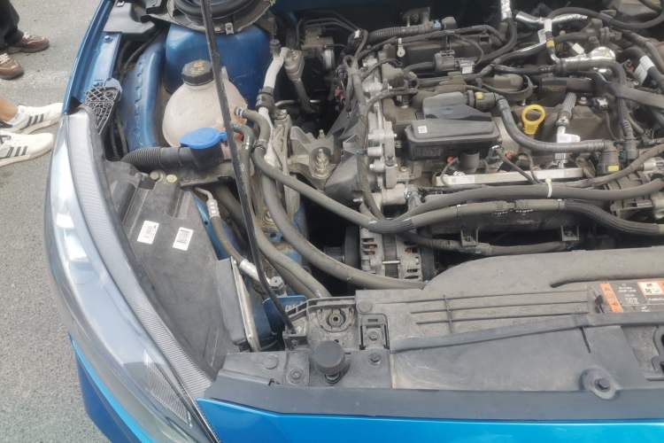 Used Ford Focus 2020 Hatchback EcoBoost 180 Automatic ST Line Engine Bay Right