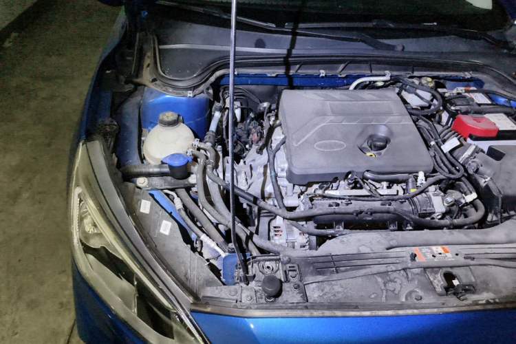 Used Ford Focus 2020 Sedan EcoBoost 180 Automatic Trend Edition Engine Bay Right