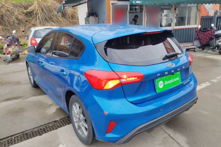 Used Ford Focus 2020 Hatchback 1.5L Automatic Sharp Edition Exterior 2