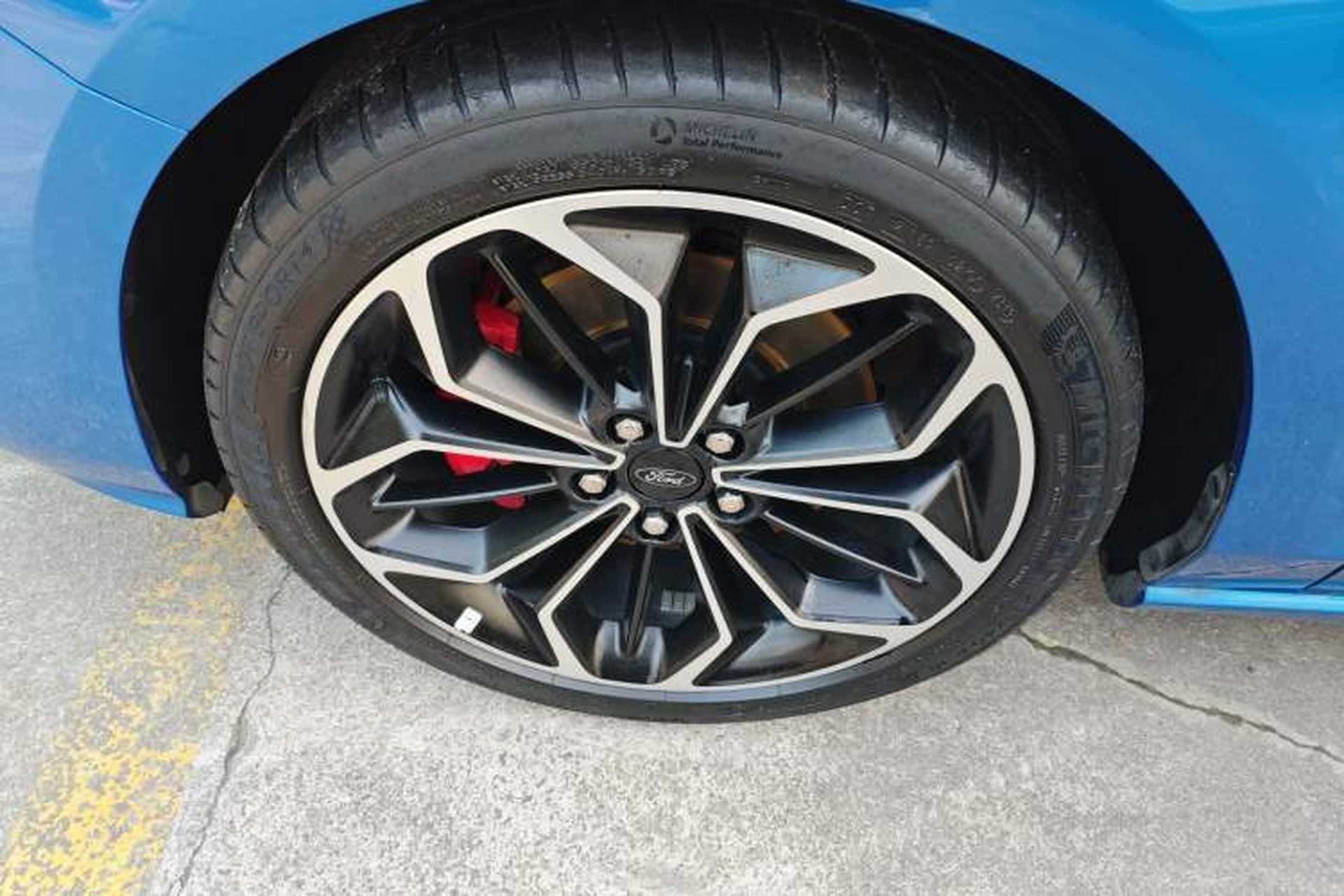 Used Ford Focus 2020 Sedan EcoBoost 180 Automatic ST Line Exterior 7