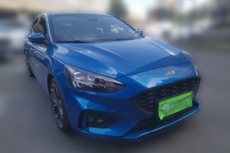 Used Ford Focus 2020 Hatchback EcoBoost 180 Automatic ST Line Front Right 45 Deg