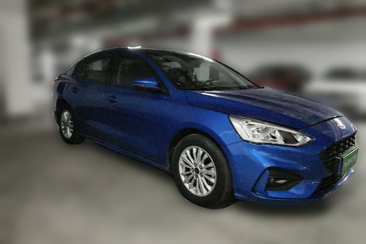 Used Ford Focus 2020 Sedan EcoBoost 180 Automatic Trend Edition Front Right 45 Deg