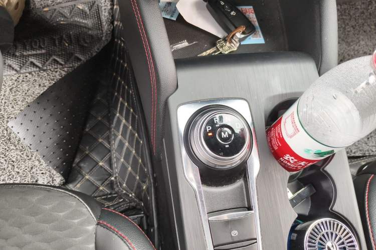 Used Ford Focus 2020 Sedan EcoBoost 180 Automatic ST Line Gear Lever
