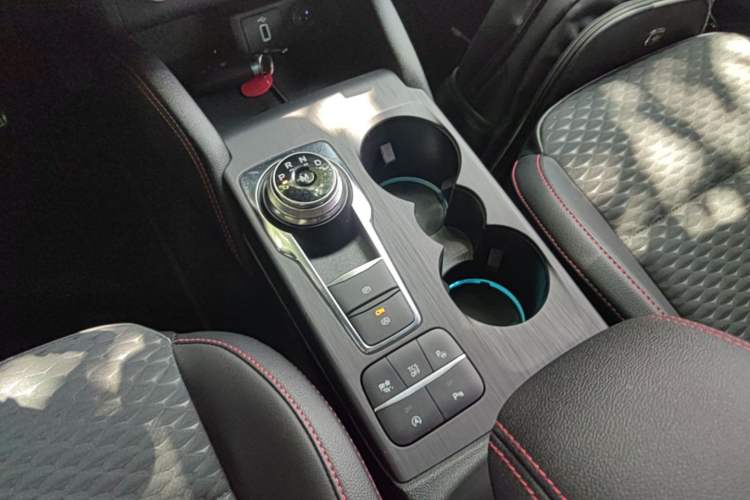 Used Ford Focus 2020 Hatchback EcoBoost 180 Automatic ST Line Gear Lever