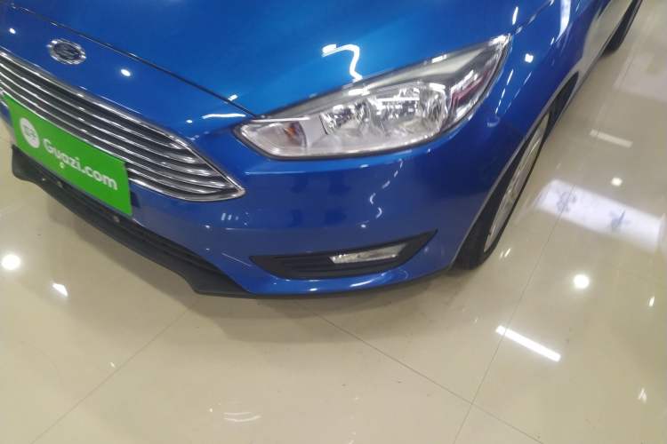Used Ford Focus 2020 Hatchback Classic 1.5L Automatic Trendy Model Left Front Headlight