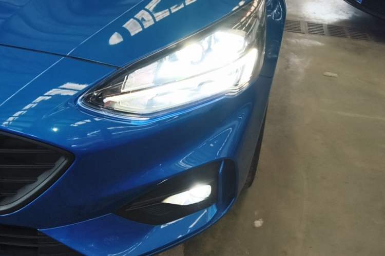 Used Ford Focus 2020 Hatchback EcoBoost 180 Automatic ST Line Left Front Headlight
