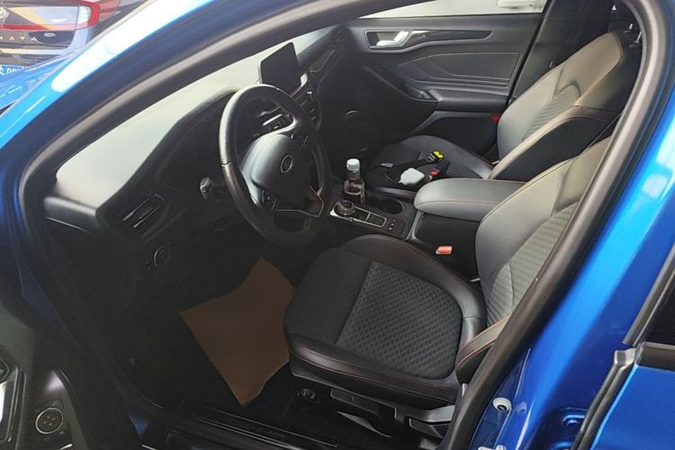 Used Ford Focus 2020 Hatchback EcoBoost 180 Automatic ST Line Left Front Seat