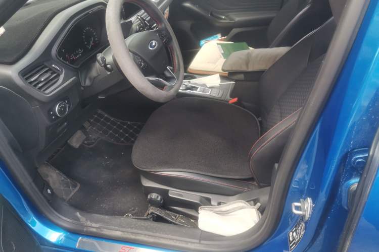 Used Ford Focus 2020 Hatchback EcoBoost 180 Automatic ST Line Left Front Seat