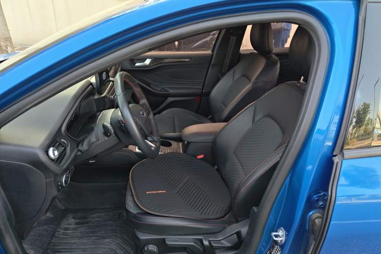 Used Ford Focus 2020 Sedan EcoBoost 180 Automatic ST Line Left Front Seat