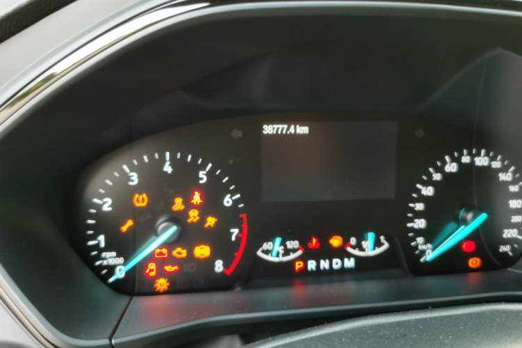 Used Ford Focus 2020 Hatchback EcoBoost 180 Automatic ST Line Odometer Close Up