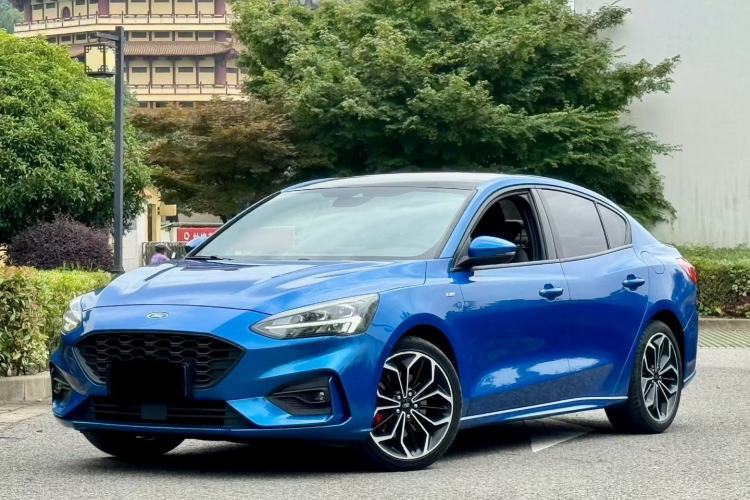 Used Ford Focus 2020 Sedan EcoBoost 180 Automatic ST Line Guazi used car, China used car export, Used car for sale, Used cars, Cheapest cars for sale
