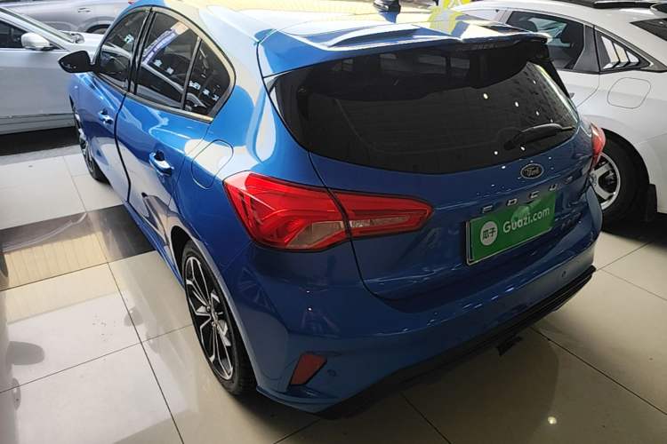 Used Ford Focus 2020 Hatchback EcoBoost 180 Automatic ST Line Rear Left 45 Deg