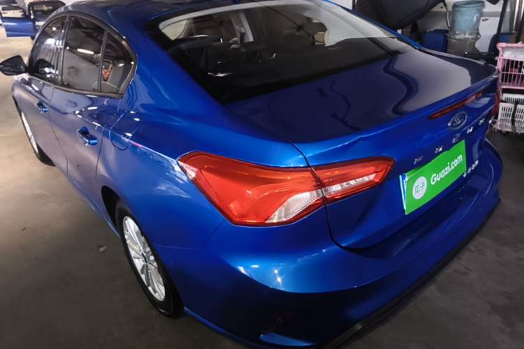 Used Ford Focus 2020 Sedan EcoBoost 180 Automatic Trend Edition Rear Left 45 Deg