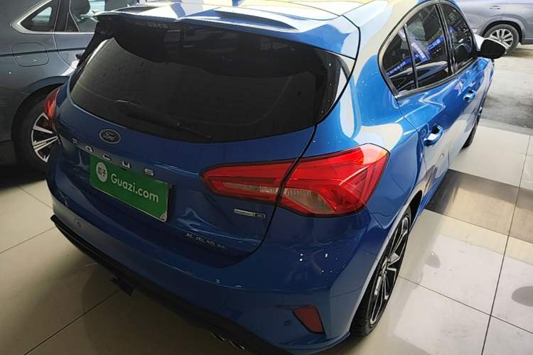 Used Ford Focus 2020 Hatchback EcoBoost 180 Automatic ST Line Rear Right 45 Deg