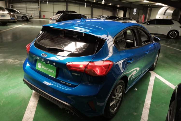 Used Ford Focus 2020 Hatchback EcoBoost 180 Automatic Trend Edition Rear Right 45 Deg