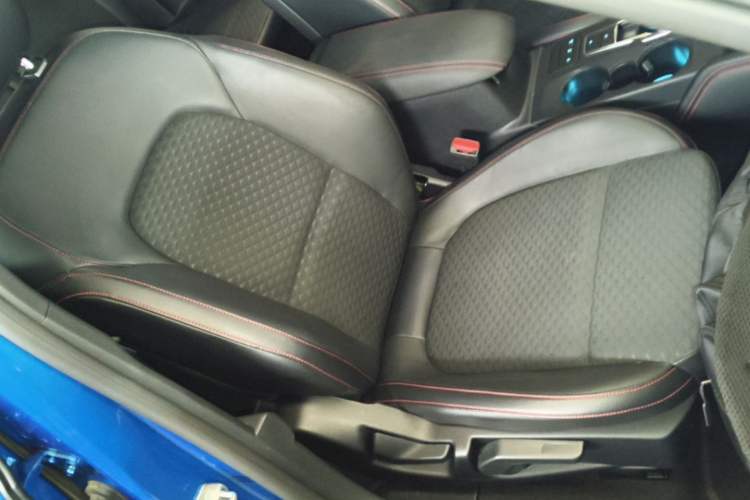 Used Ford Focus 2020 Hatchback EcoBoost 180 Automatic ST Line Right Front Seat