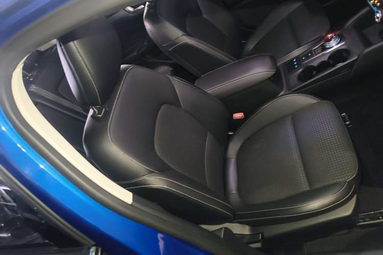 Used Ford Focus 2020 Sedan EcoBoost 180 Automatic Trend Edition Right Front Seat