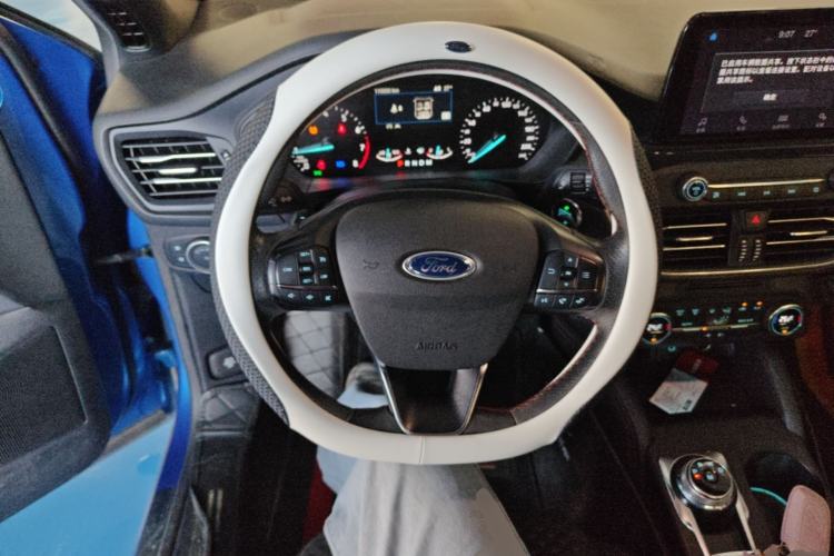 Used Ford Focus 2020 Sedan EcoBoost 180 Automatic ST Line Steering Wheel