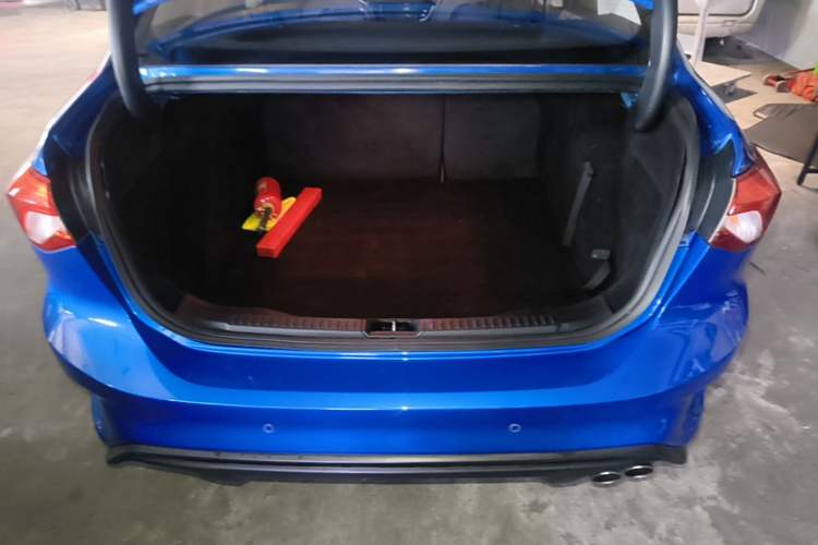Used Ford Focus 2020 Sedan EcoBoost 180 Automatic Trend Edition Trunk