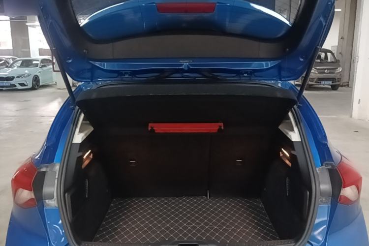 Used Ford Focus 2020 Hatchback EcoBoost 180 Automatic Trend Edition Trunk