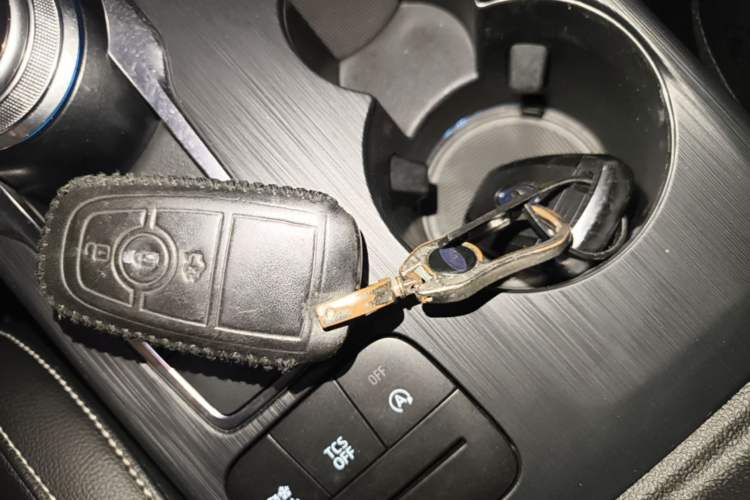 Used Ford Focus 2020 Sedan EcoBoost 180 Automatic Trend Edition Vehicle Key