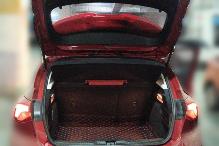 Used Ford Focus 2020 Hatchback 1.5L Automatic Sharp Edition Trunk