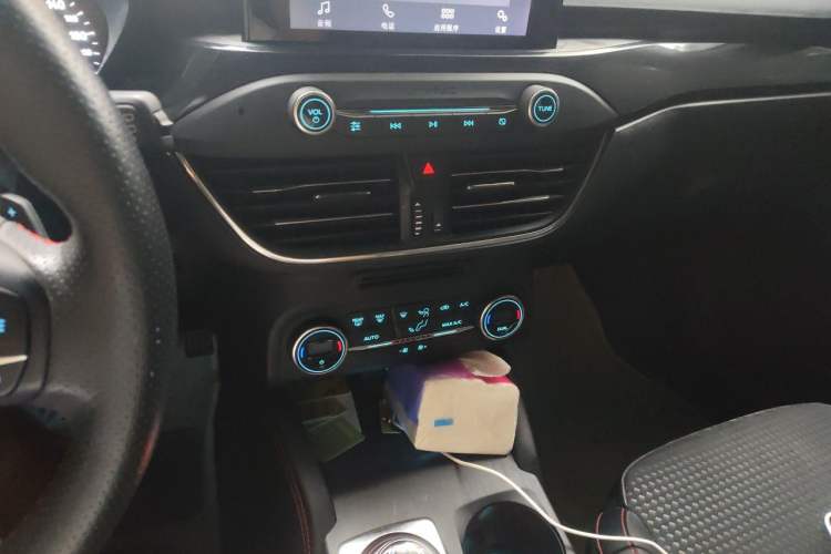 Used Ford Focus 2020 Hatchback EcoBoost 180 Automatic ST Line Audio And AC Panel