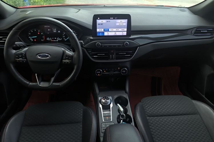 Used Ford Focus 2020 Hatchback EcoBoost 180 Automatic ST Line Center Console