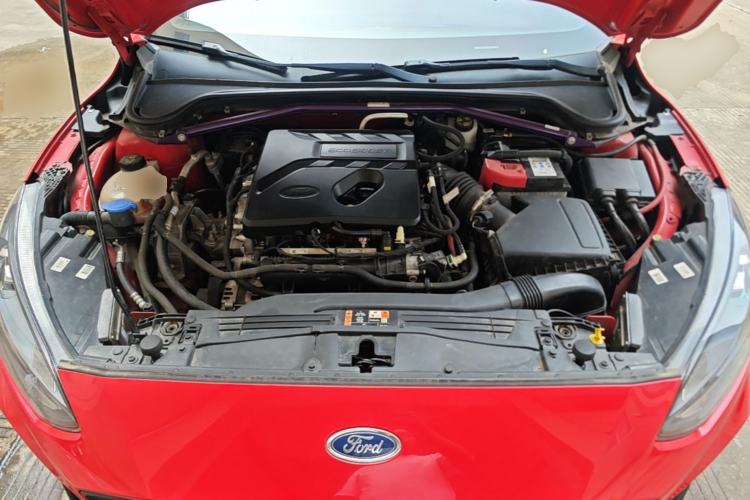 Used Ford Focus 2020 Hatchback EcoBoost 180 Automatic ST Line Engine Bay