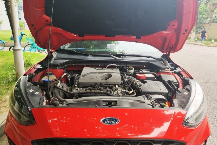 Used Ford Focus 2020 Hatchback EcoBoost 180 Automatic ST Line Engine Bay