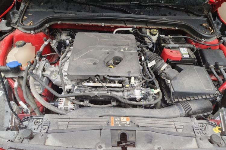 Used Ford Focus 2020 Hatchback EcoBoost 180 Automatic ST Line Engine Bay