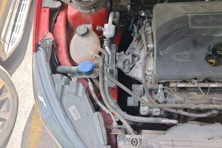 Used Ford Focus 2020 Hatchback EcoBoost 180 Automatic ST Line Engine Bay Right