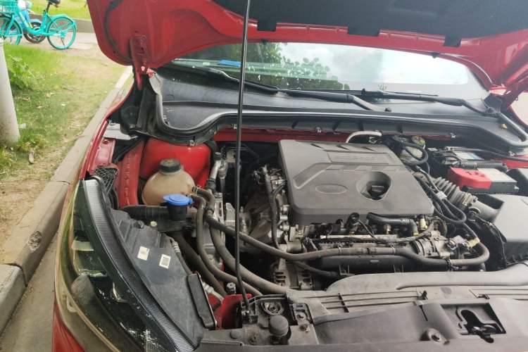 Used Ford Focus 2020 Hatchback EcoBoost 180 Automatic ST Line Engine Bay Right