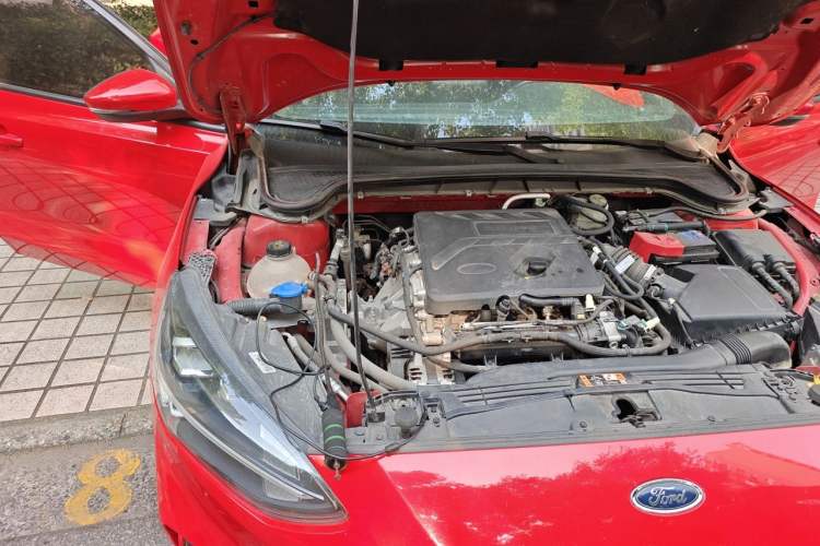 Used Ford Focus 2020 Hatchback EcoBoost 180 Automatic ST Line Engine Bay Right