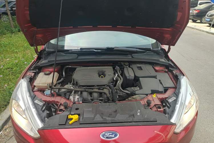 Used Ford Focus 2020 Hatchback Classic 1.5L Automatic Trendy Model Engine Bay