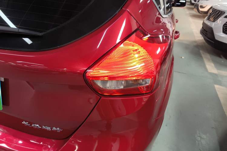 Used Ford Focus 2020 Hatchback Classic 1.5L Automatic Trendy Model Exterior 1